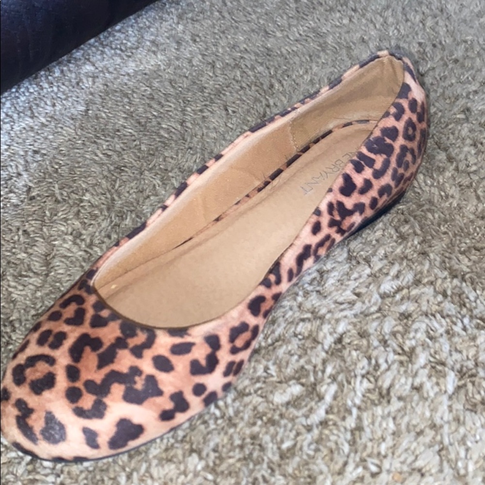 leopard flats